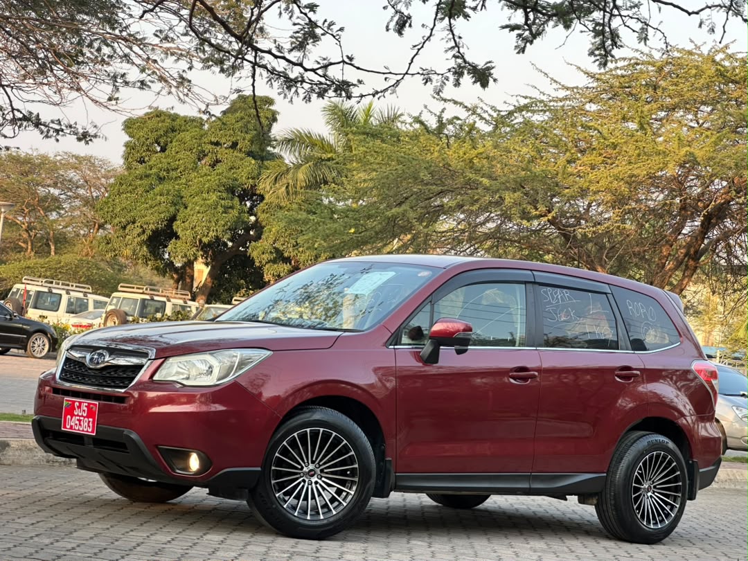 SUBARU FORESTER thumbnail 2